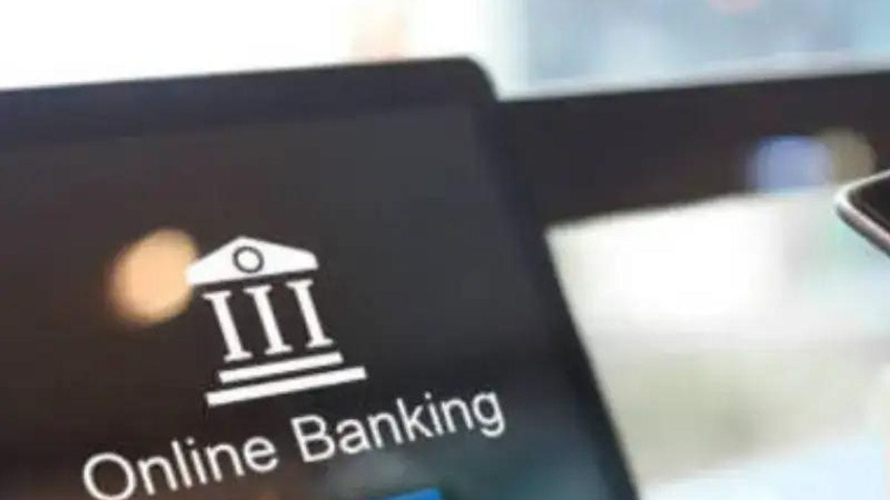 HOW TO CHOOSE THE RIGHT ONLINE BANK FOR YOU